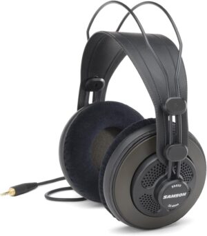 Samson SR850 Studio headphones